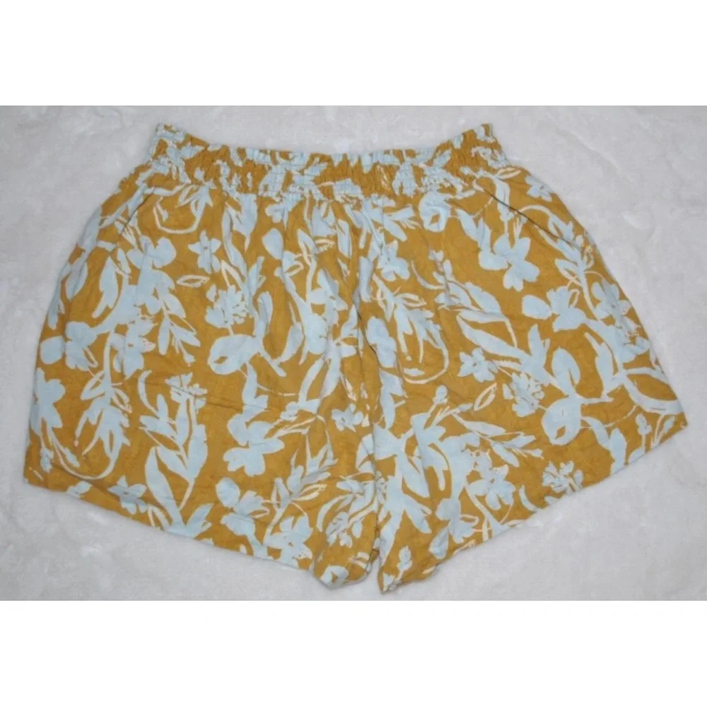 AVA & VIV Floral Linen Rayon Smocked Shorts size 1X Womens